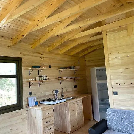 بيت للعطل Lake Wood House موجلا